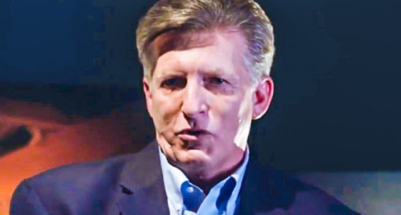 TruNews host Rick Wiles